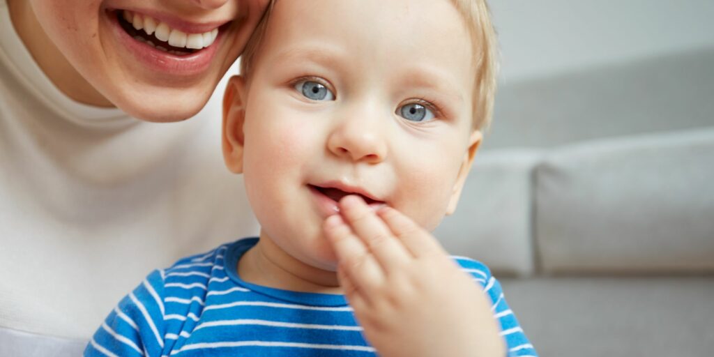 dentizione neonatale tutto quello che devi sapere sui denti dei neonati tempistiche cura prevenzione domande genitori